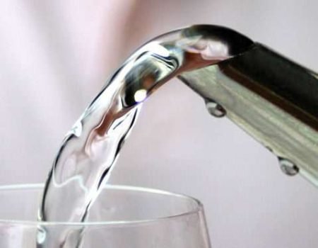 479px-Glass-half-full